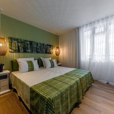 Les Cerisiers Beach Residence, Cosy And Modern 3 Bedroom Apartment Located 50 Metres From The Beach And From All Amenities And Restaurants On The Coastal Road Flic-en-Flacq Eksteriør bilde