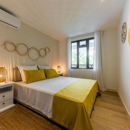 Les Cerisiers Beach Residence, Cosy And Modern 3 Bedroom Apartment Located 50 Metres From The Beach And From All Amenities And Restaurants On The Coastal Road Flic-en-Flacq Eksteriør bilde