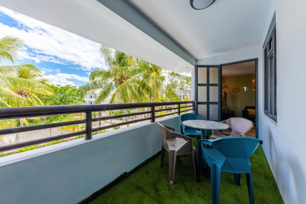 Les Cerisiers Beach Residence, Cosy And Modern 3 Bedroom Apartment Located 50 Metres From The Beach And From All Amenities And Restaurants On The Coastal Road Flic-en-Flacq Eksteriør bilde