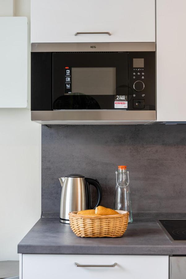 Les Cerisiers Beach Residence, Cosy And Modern 3 Bedroom Apartment Located 50 Metres From The Beach And From All Amenities And Restaurants On The Coastal Road Flic-en-Flacq Eksteriør bilde