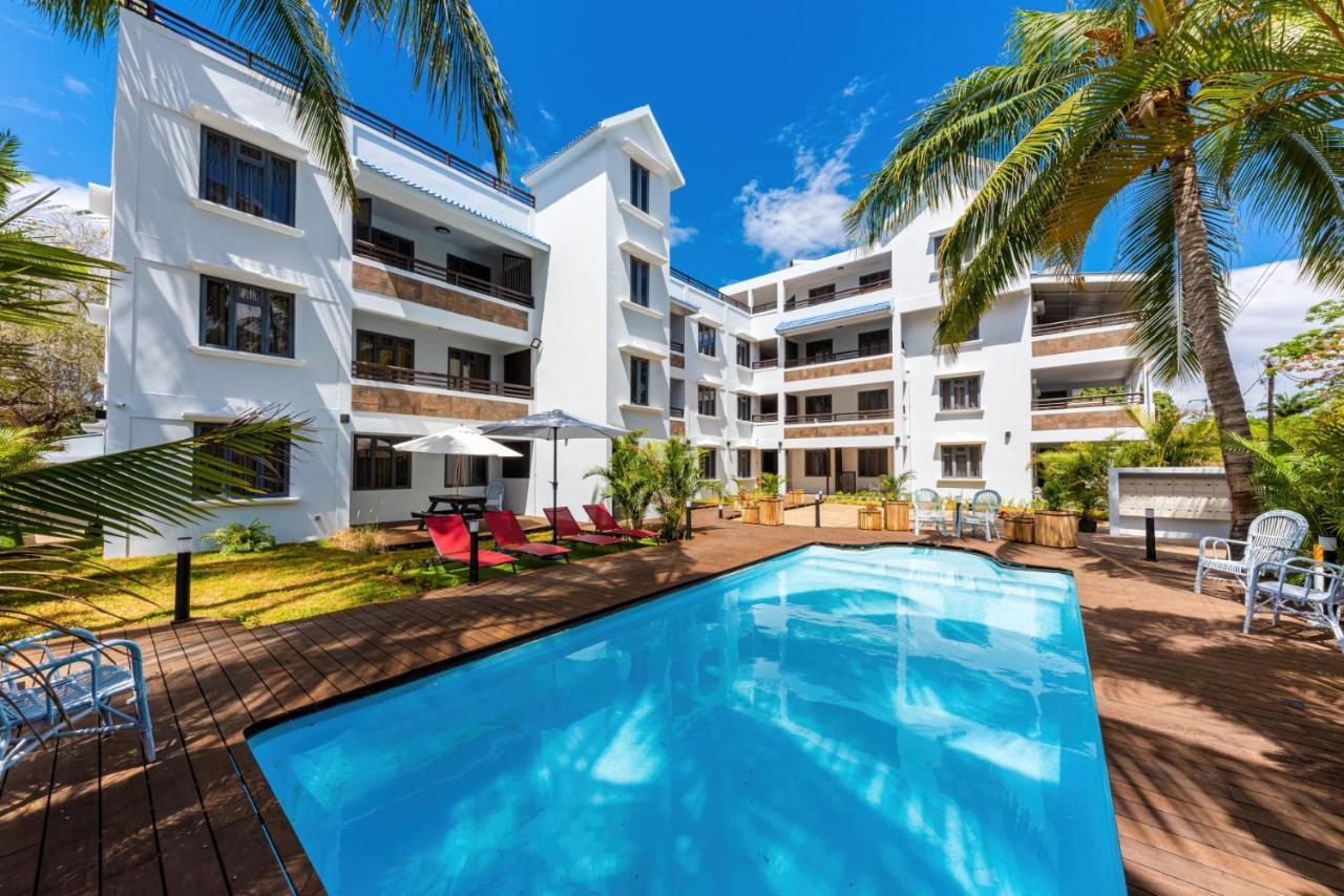 Les Cerisiers Beach Residence, Cosy And Modern 3 Bedroom Apartment Located 50 Metres From The Beach And From All Amenities And Restaurants On The Coastal Road Flic-en-Flacq Eksteriør bilde