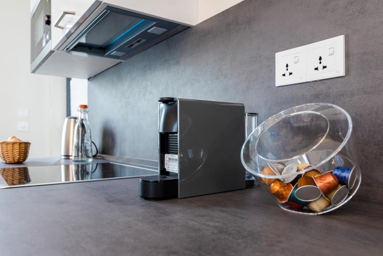 Les Cerisiers Beach Residence, Cosy And Modern 3 Bedroom Apartment Located 50 Metres From The Beach And From All Amenities And Restaurants On The Coastal Road Flic-en-Flacq Eksteriør bilde